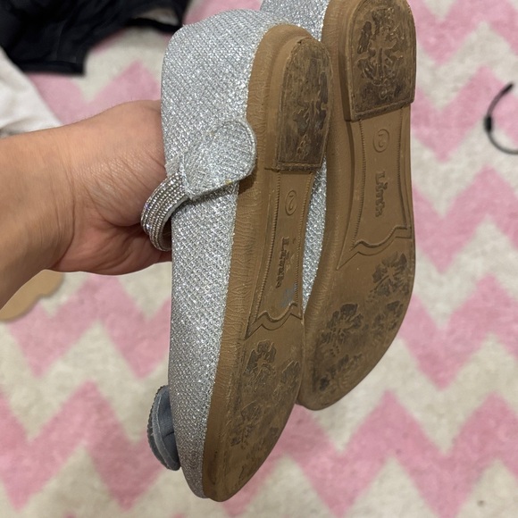 Link Kids Sparkly Silver Dress Shoes - Picture 3 of 9